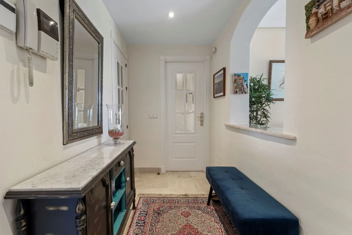 b7833d35-066d-462c-9faf-0ade974e1aa1