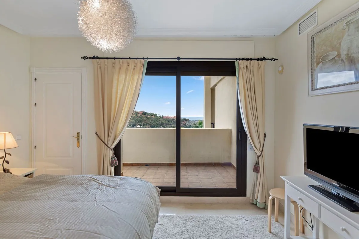 bc8377e6-342b-4c88-9e4b-cd7df8dc13d4