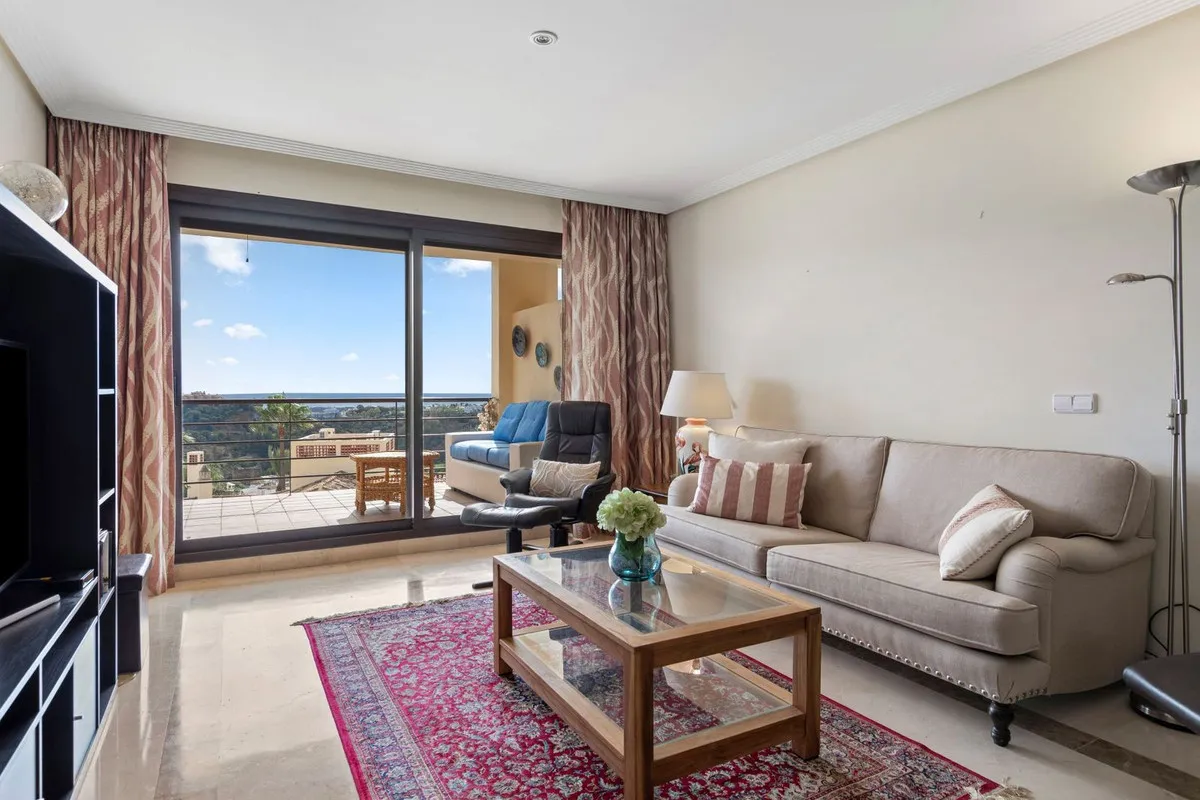 dc0a6e74-849d-44c9-9172-52595dea7e76