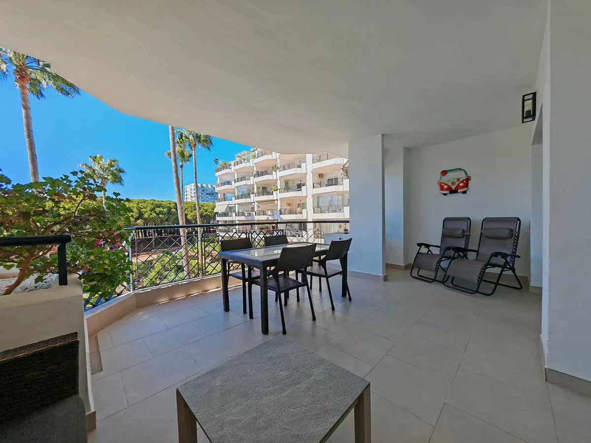 a6e2e95a-a5a7-4a38-8e14-c151dbdaa2c2