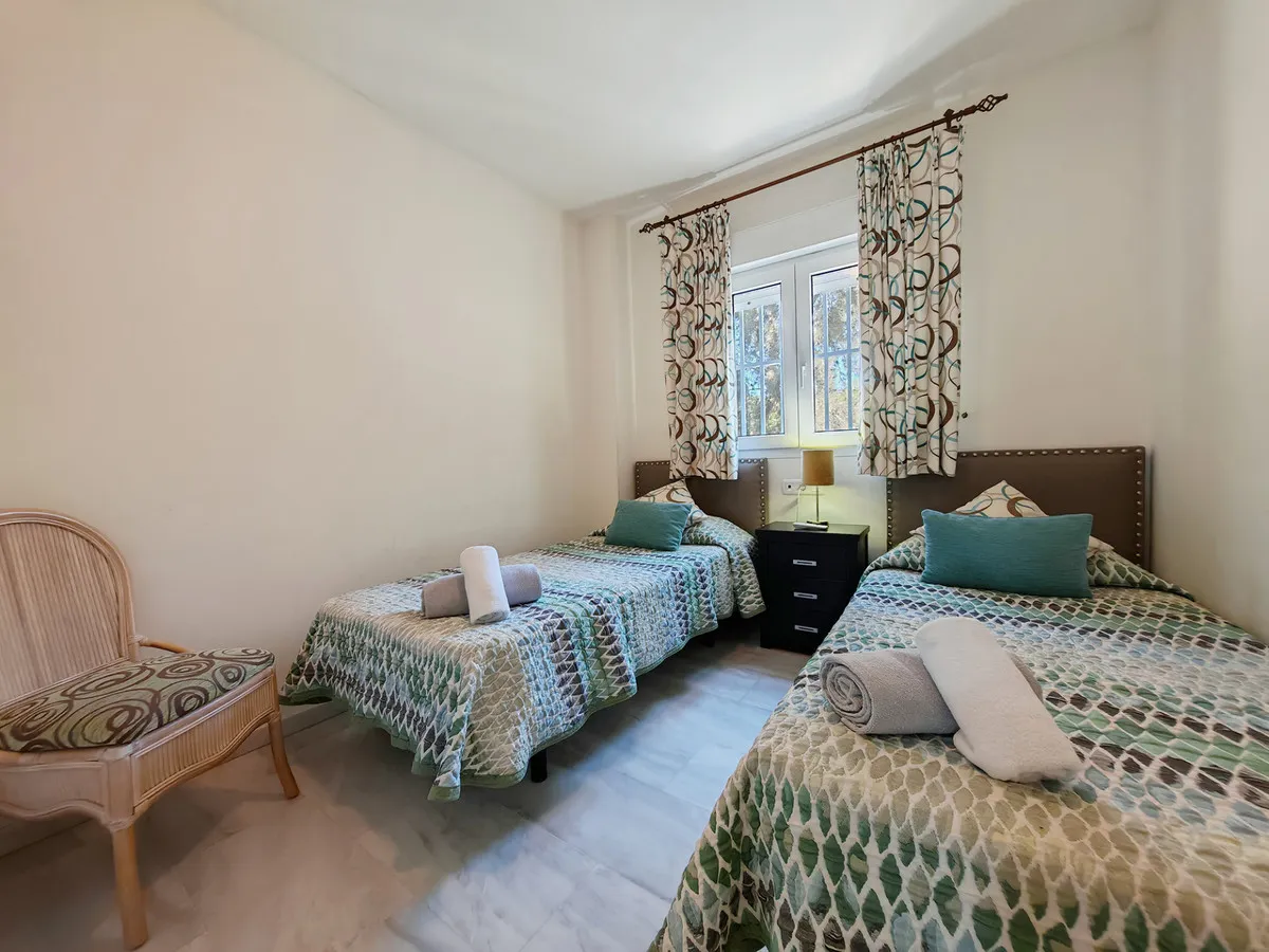 c7c6c235-ff6f-40fb-a708-7576a5668e46