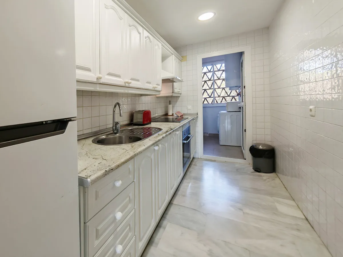 d669afc8-7da4-4312-a739-913435ae8fd5