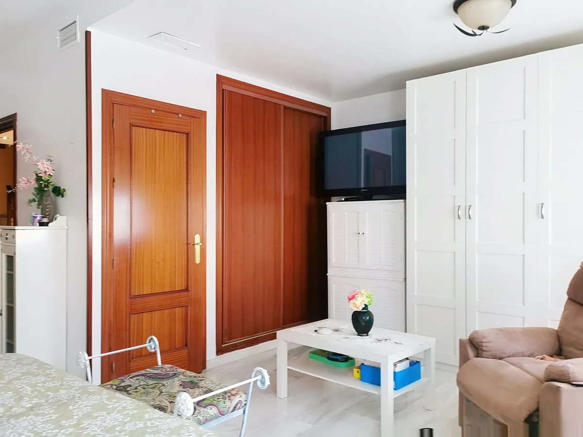 541b9be8-8457-439b-8fae-ced2f5177739