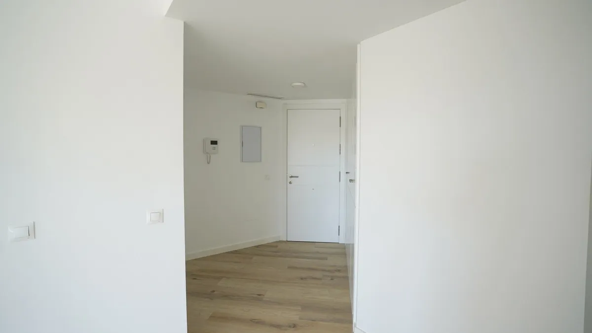 29ef07f5-cc09-4fa2-8ba9-965f33182617