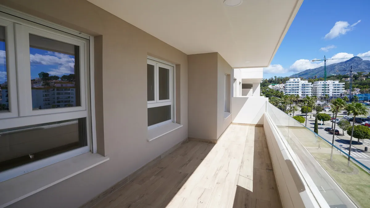 3dcd996b-3dbe-410d-b4f8-6688aebb4d48