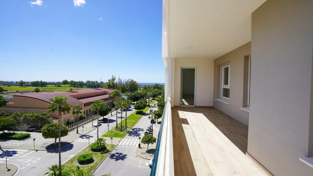 75e06366-5bbd-432d-8870-2398e215f088