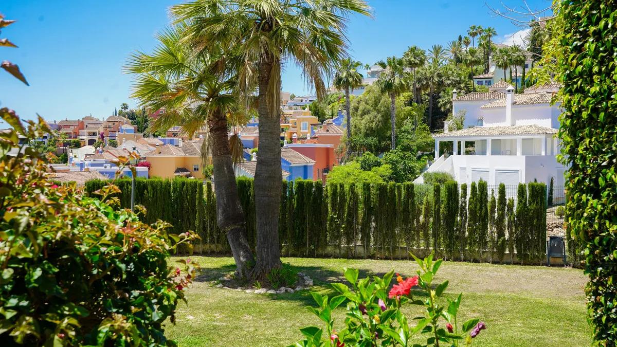 181074cd-3aa8-4f47-b097-56732ebee119