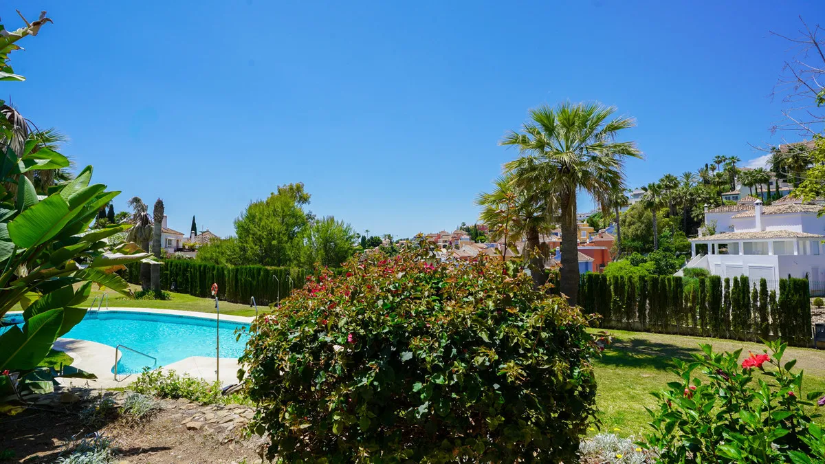 8d3edbae-80d2-4e74-afcd-9b3c9a2d4e06