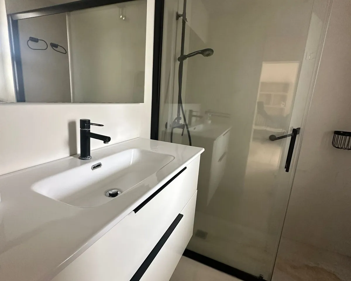 4c6073b2-00b5-4ba0-b657-6761a8e28259