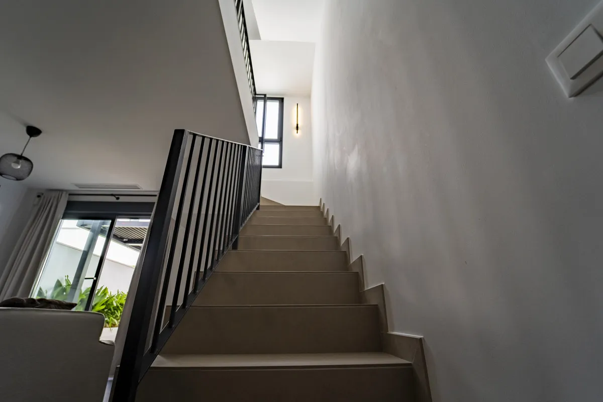 02fe0f5b-b0a1-4e86-9a01-7a6f15d17786