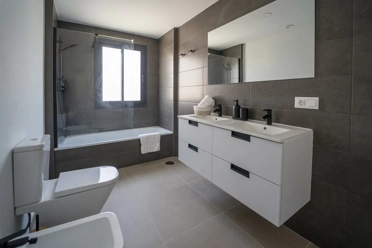 13cd487e-6a65-4e12-9ded-1b7215ede571