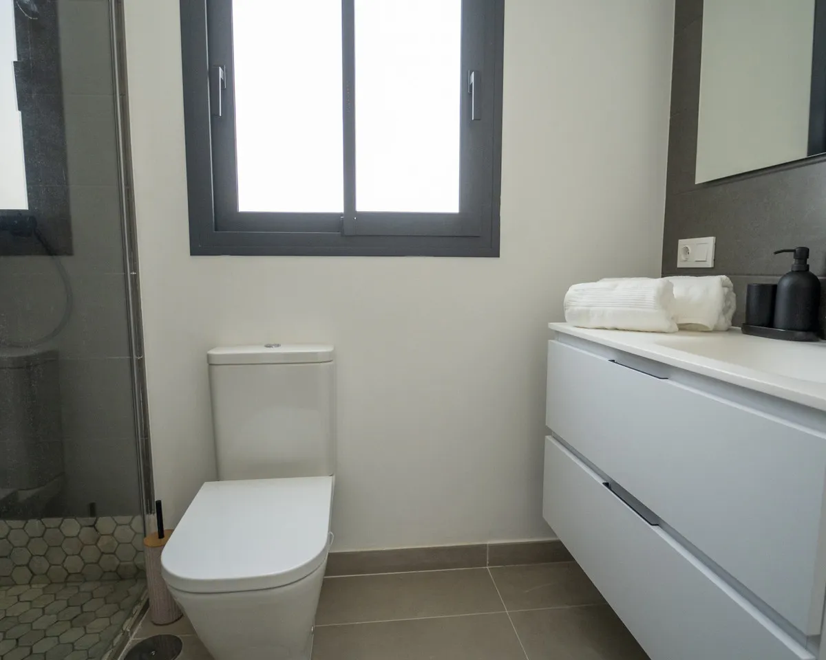 c59fd242-0dfe-4d79-9206-fbc21c017ee4