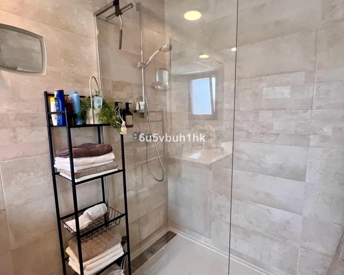 063ced54-24b0-42d4-aa9f-6dd49099dc07