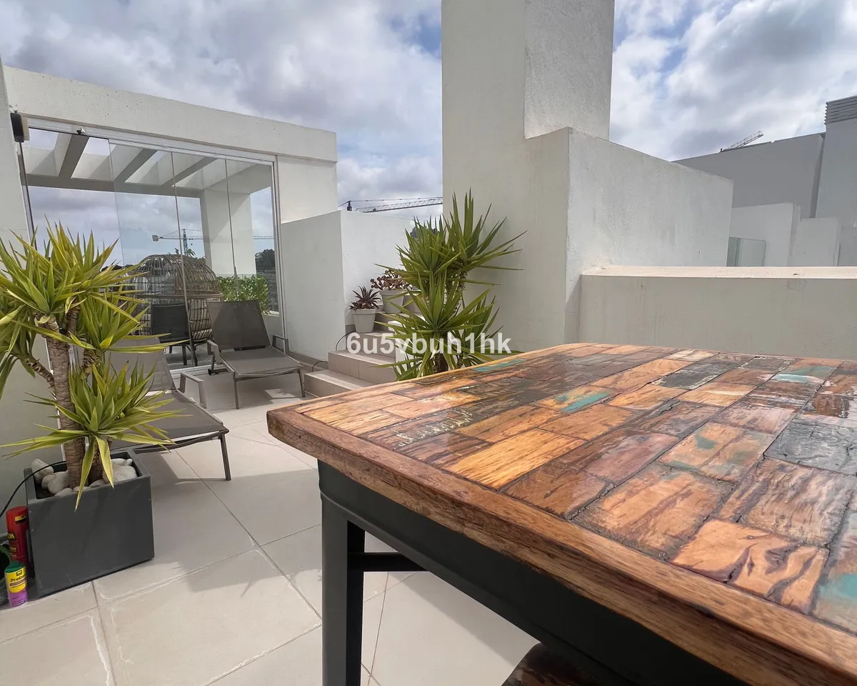 6b65c23f-7926-4fee-91af-fb288acea927