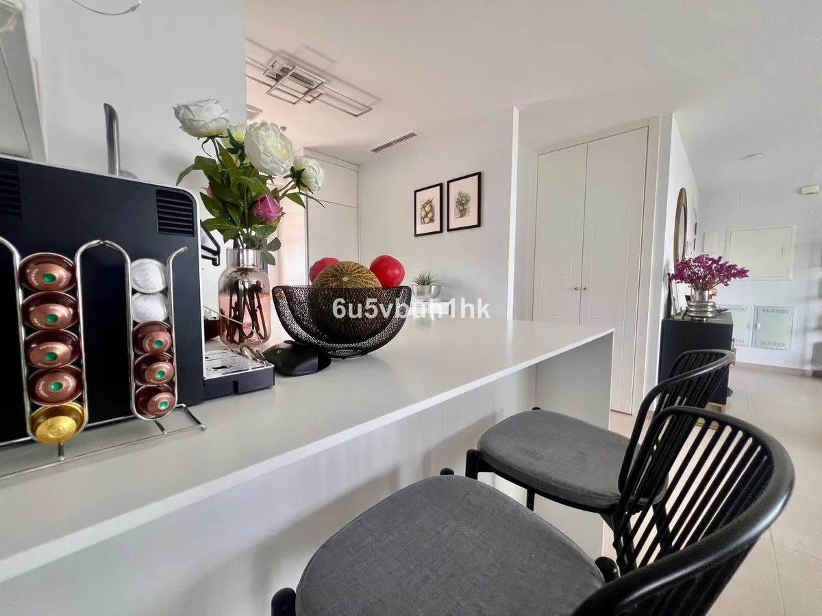 80a295ea-7e5a-41b1-a4f5-600e3e101695