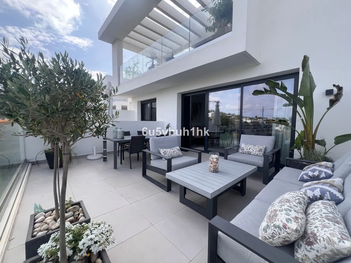 f7e71ce2-1b7f-46cb-be45-f30be4db30e7