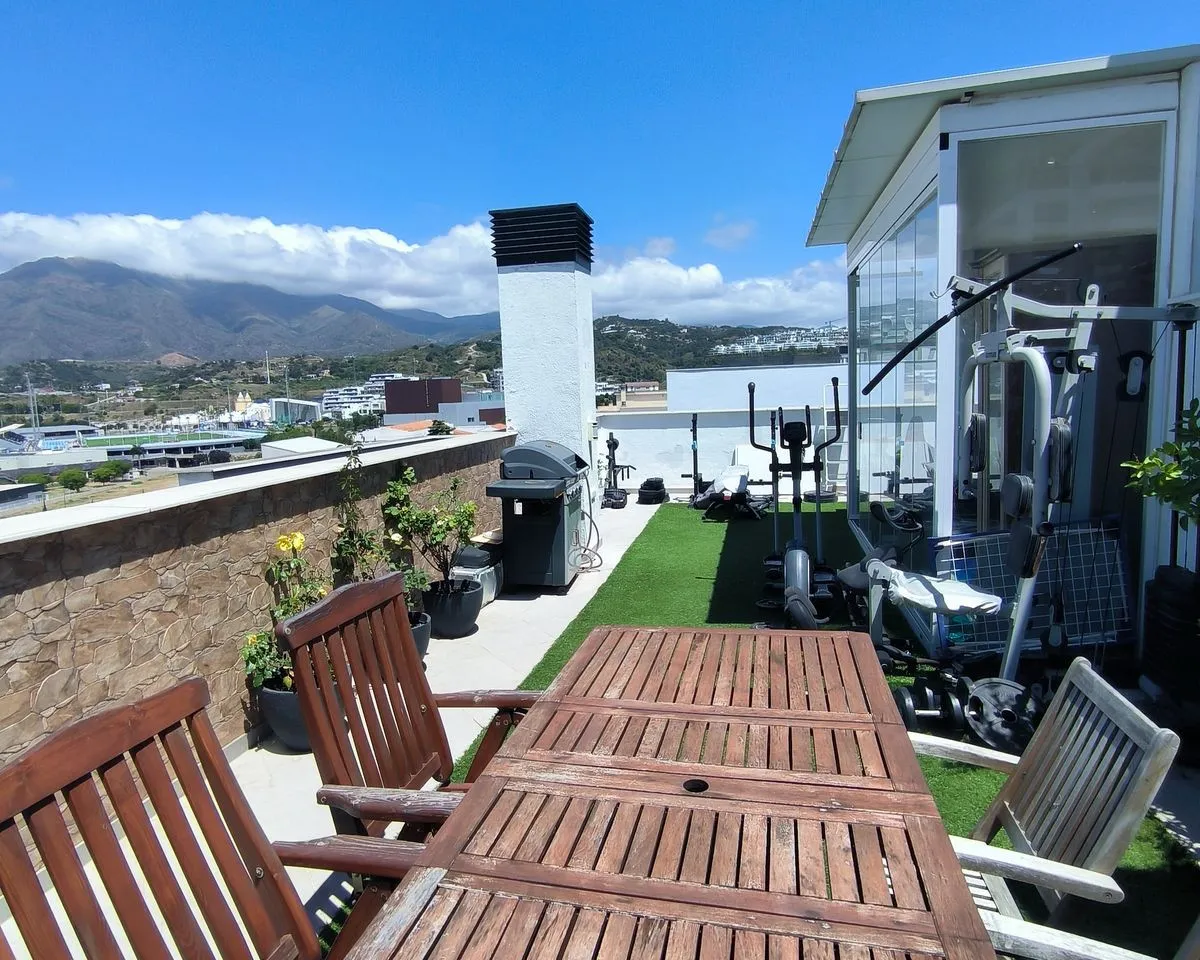 5035d7af-86db-41e1-a846-32b6fbc2017f