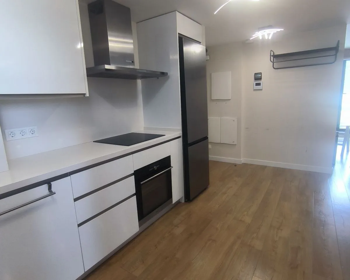 82c60bc7-161d-4a9b-9913-b84fc272fecc