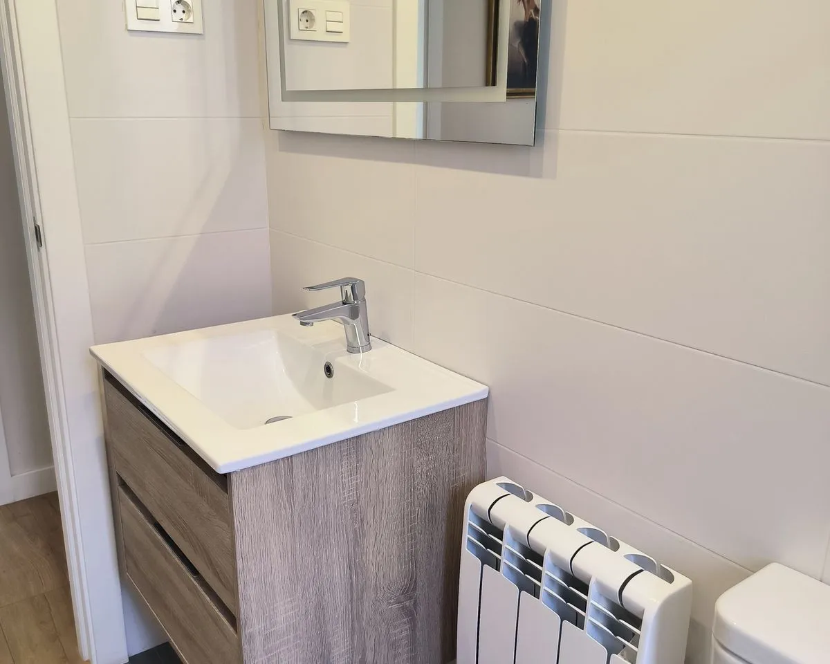 886a7c37-e950-427c-a9fc-a030330ece7c