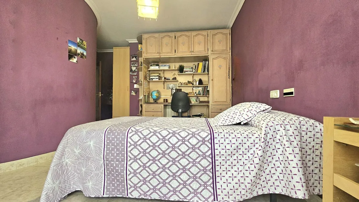 698b3b4c-0466-4feb-8e82-1bf6e9788fe3