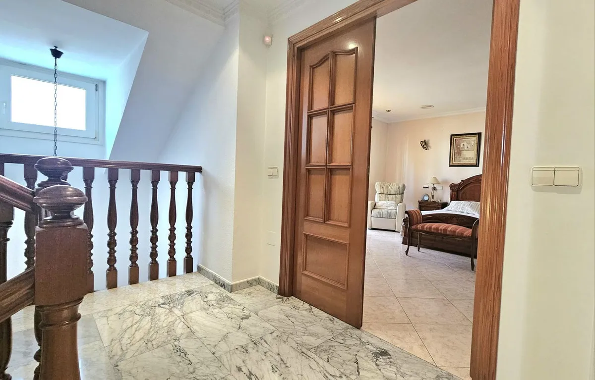 77cdf9e6-d7f0-48a5-8e49-beef1221c9ab