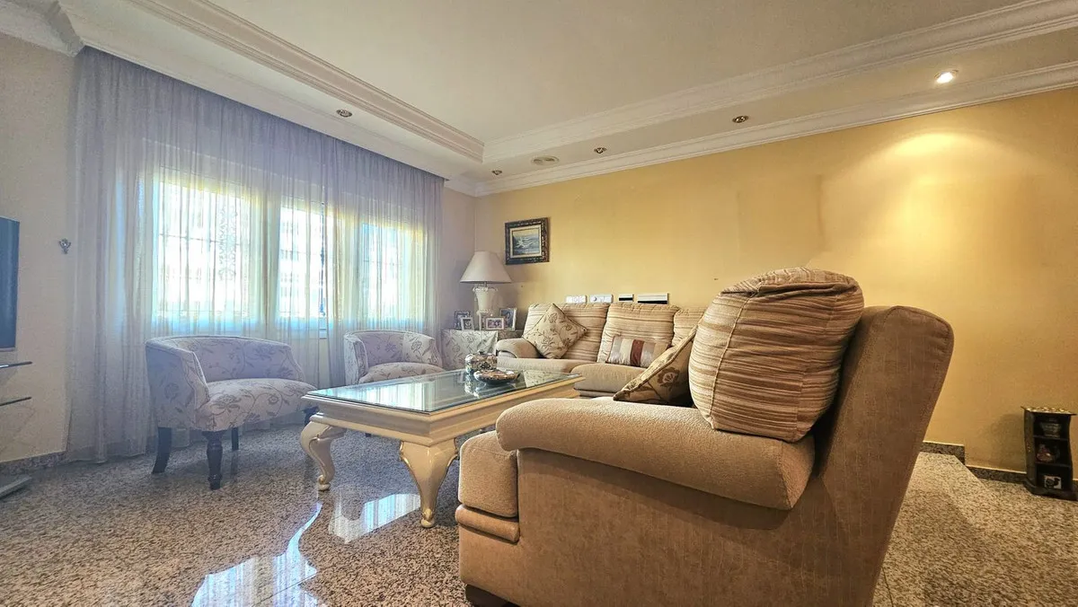 90255792-47da-4886-9e05-ec4c6b9aee9a