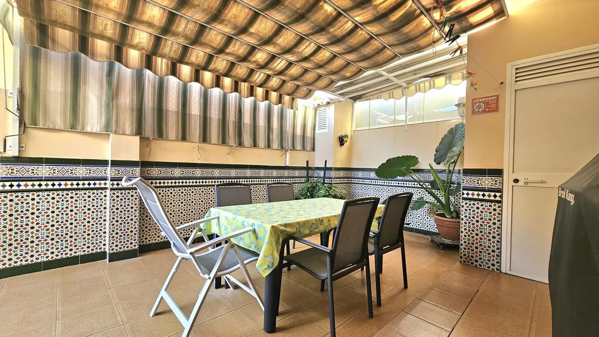 94ea8f73-eab1-4102-8460-146981e576d7