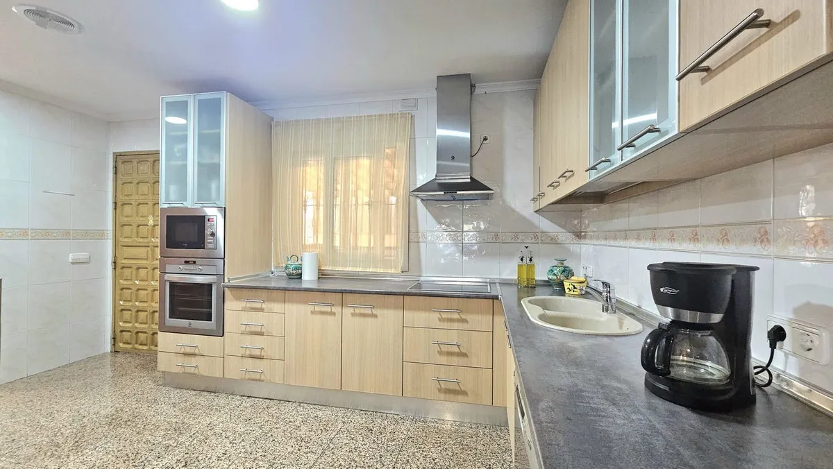 9a448ee9-0a6b-4d14-aa08-2ee921fc2fd9