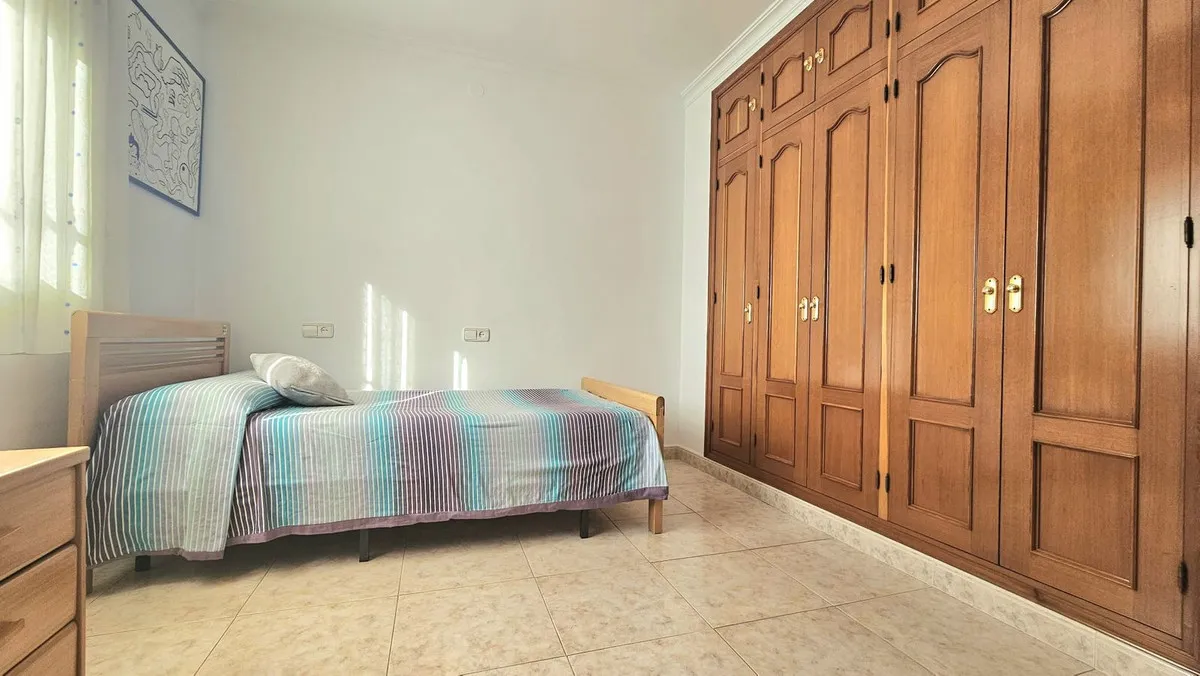 9ddcf6bc-3723-43f3-8c0e-d4c0314e7ba5