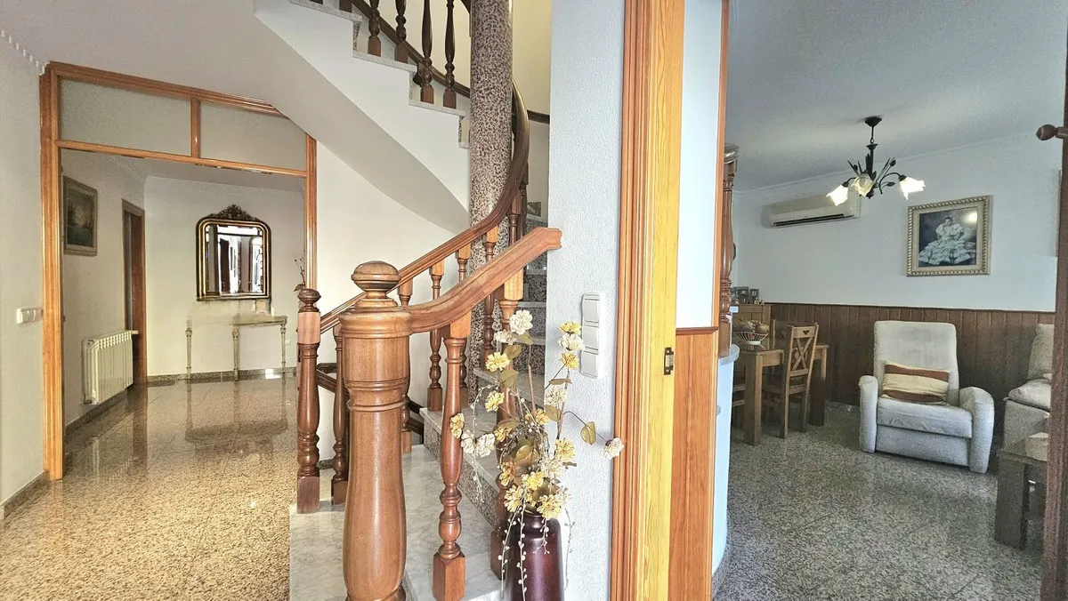 d015afab-0615-406e-97ec-cbdae045cde8