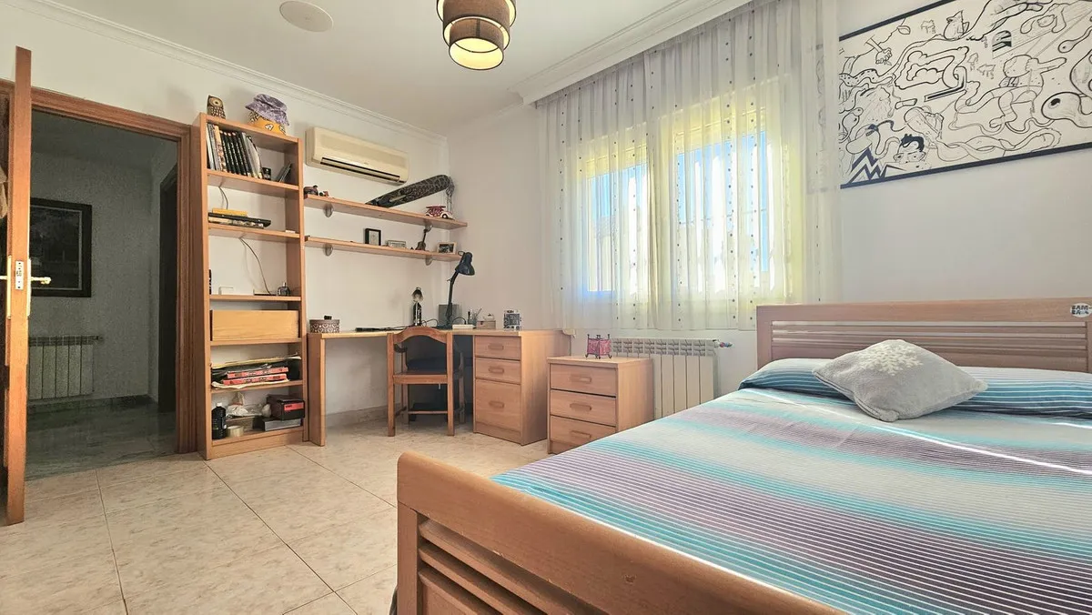 fc39b99b-35c5-452f-8bb1-5fe823d2981f