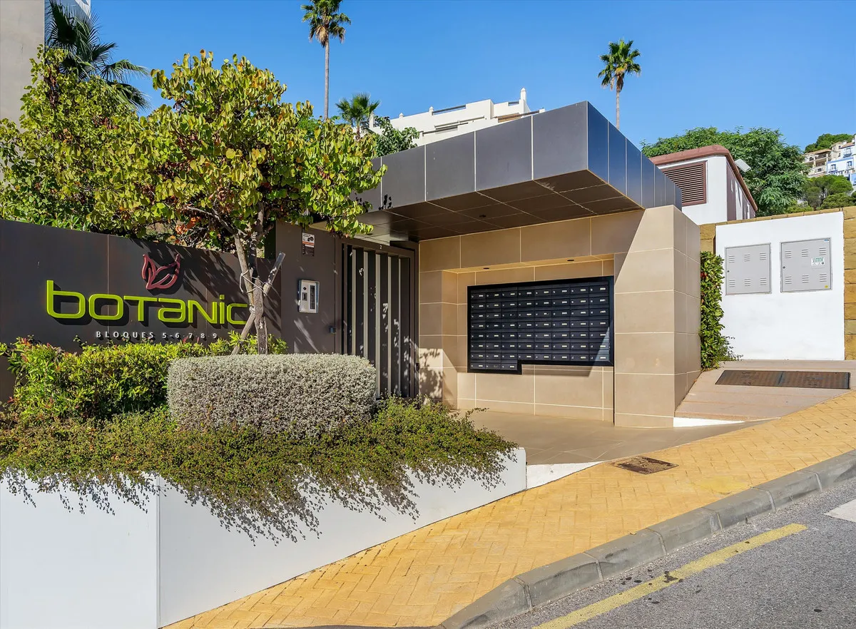 1cd0e2a1-b2fa-468b-84b9-69e03f7b9e69