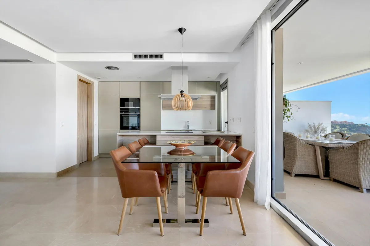 d2e26502-e535-44d0-a44a-4fa6cbec7cac