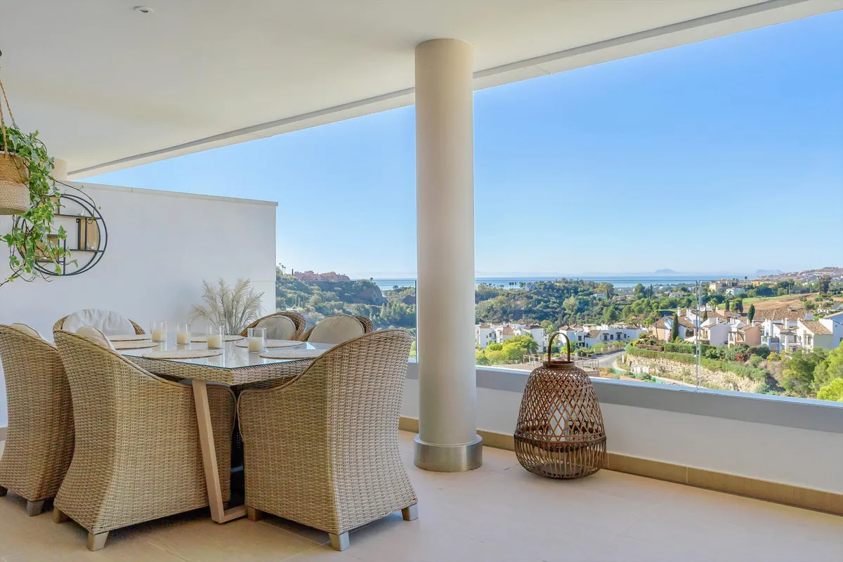 dae3231d-e5bd-4c4d-93de-01e1875cdb2a