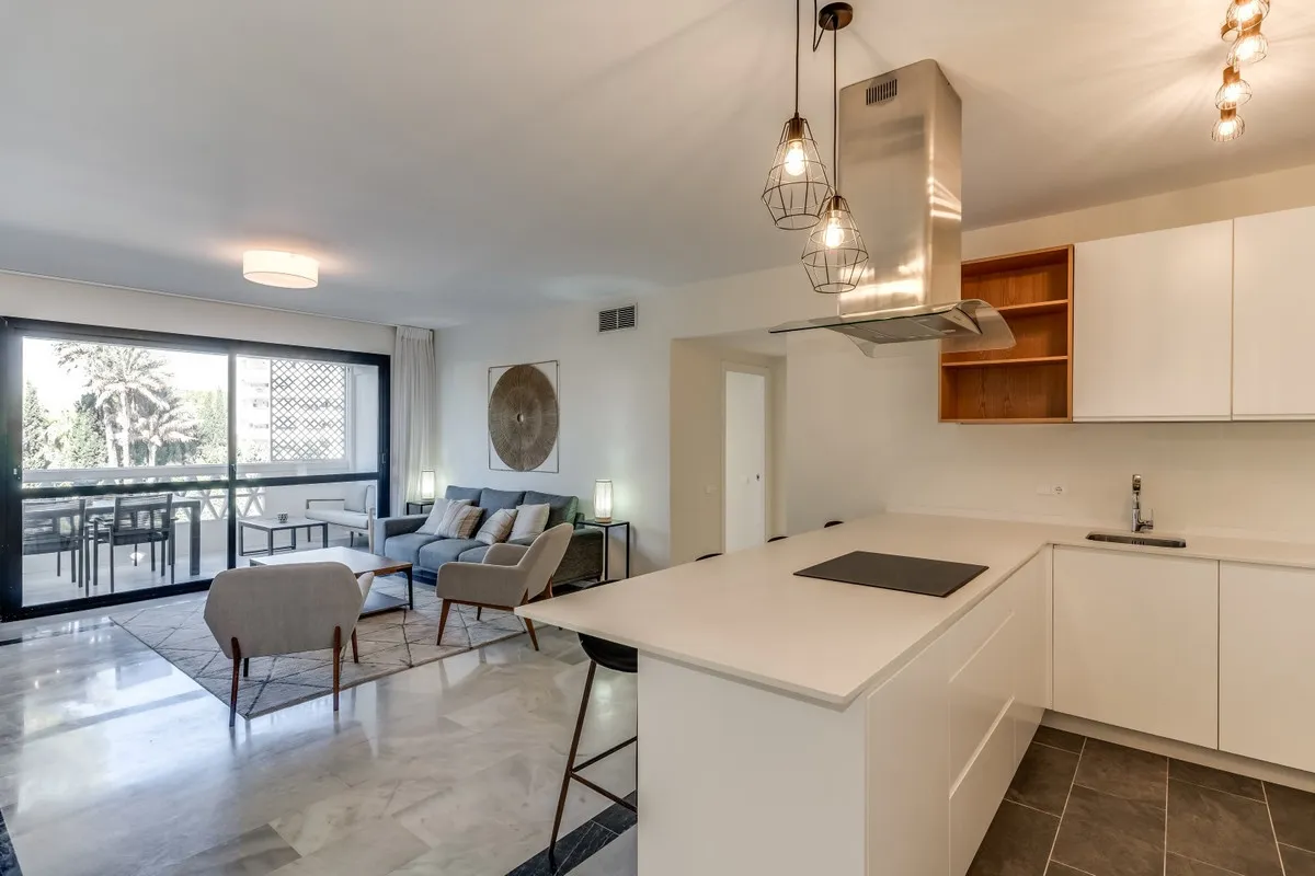 acf643de-13ca-4fef-a169-4643d28786ae