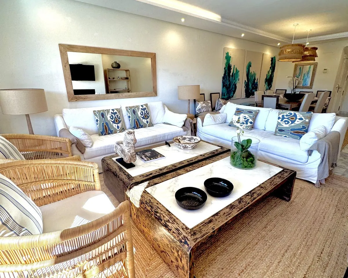 06a648a4-ec6d-4be8-8997-f849279d25ee