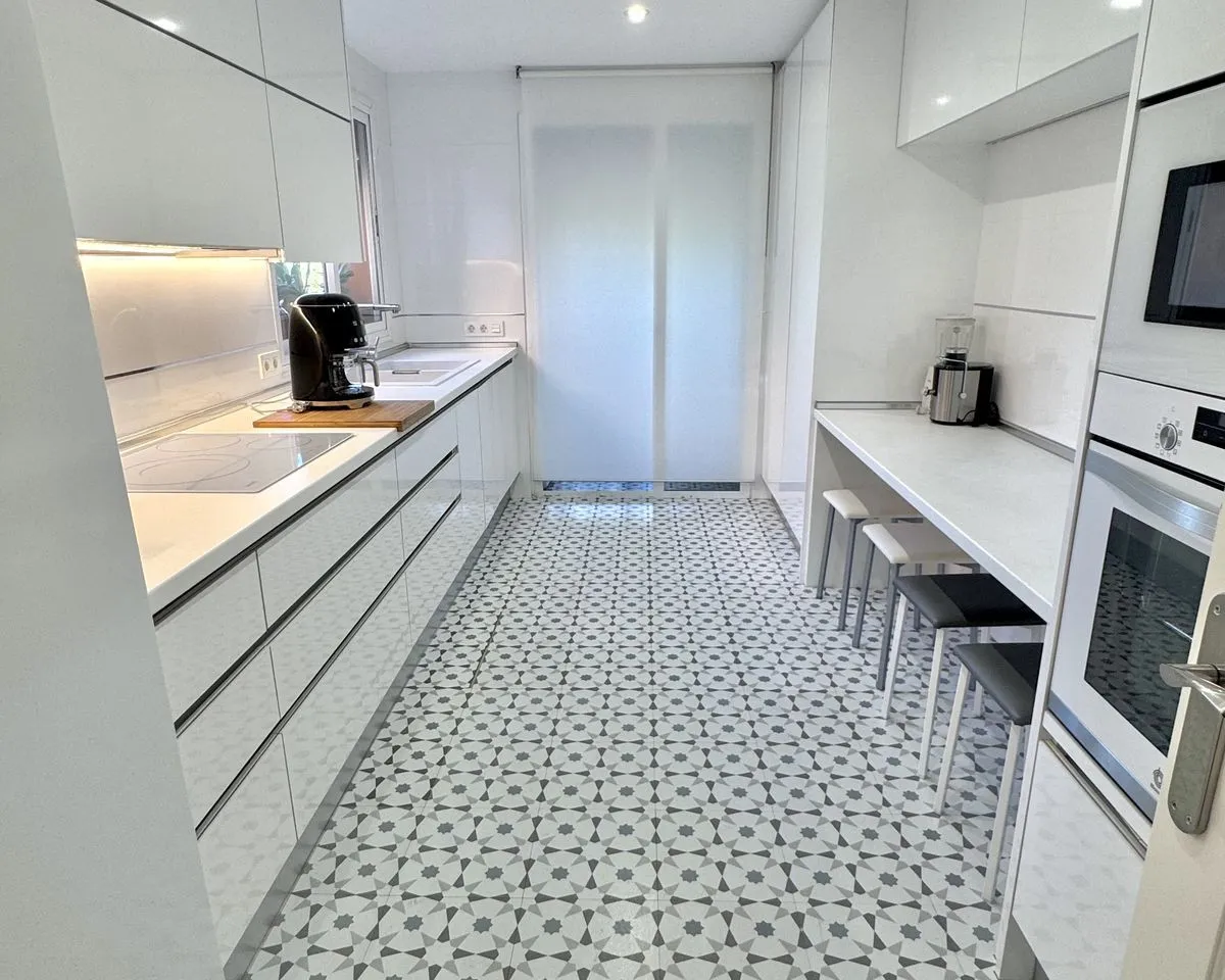 7b8be5d5-26ff-47fe-b516-efdf79cab68a