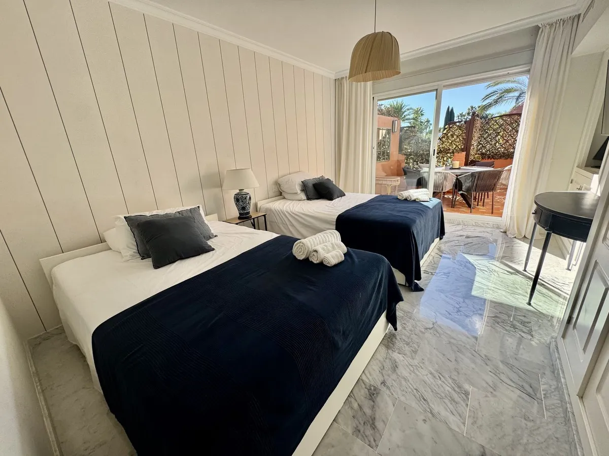 a485afbb-b7b8-41cc-a754-3de8151b5c4a