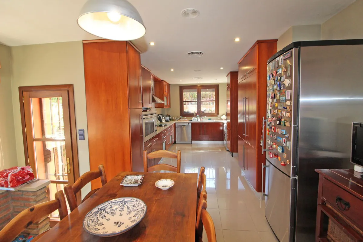 16c26918-85a8-4624-b09f-75f61fd4e4a3