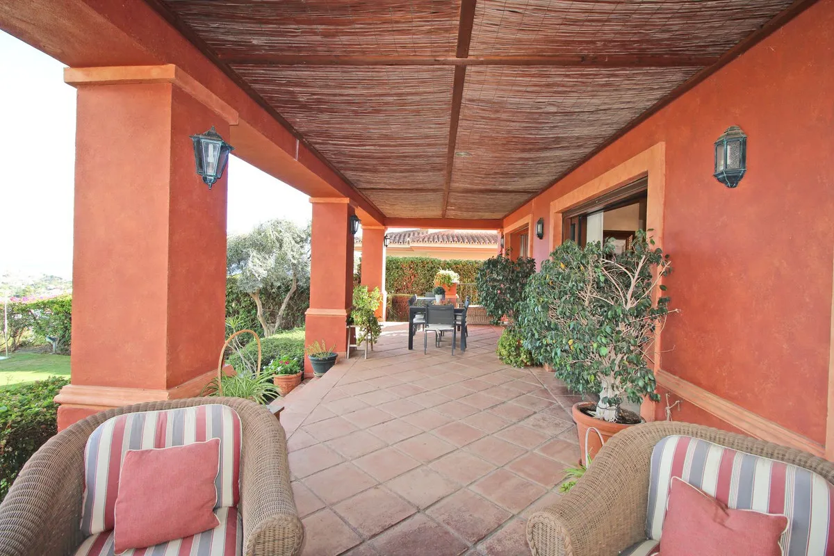 b78f6286-b301-4af9-9668-50e64b7dd0a6