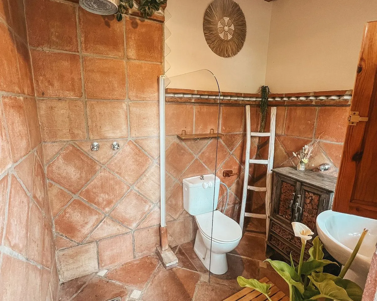 1b6e6a90-f2f2-4968-a1cd-e1760aff0d80