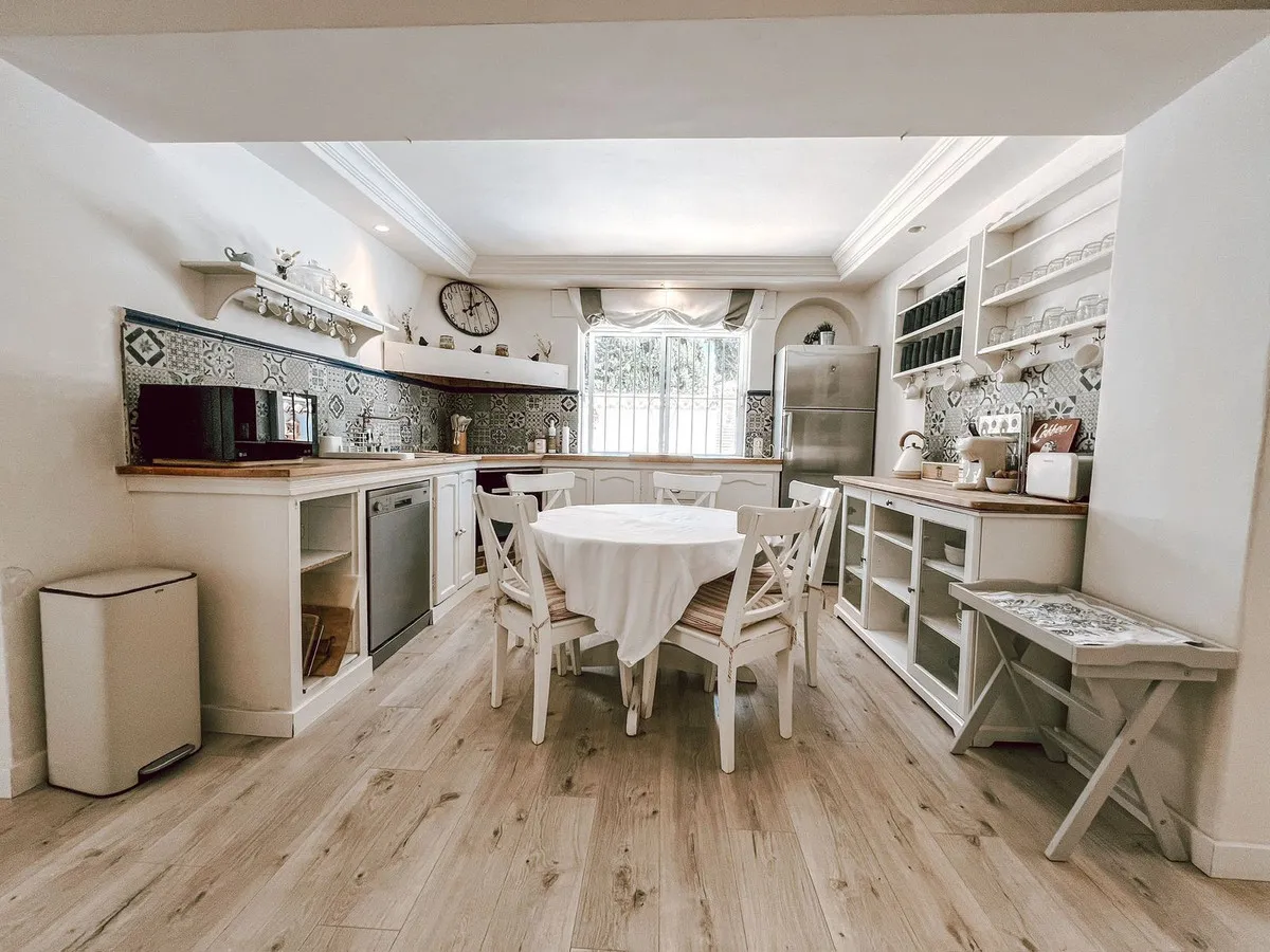 28e8d833-7a77-4344-8b6f-7560b14dbdc3