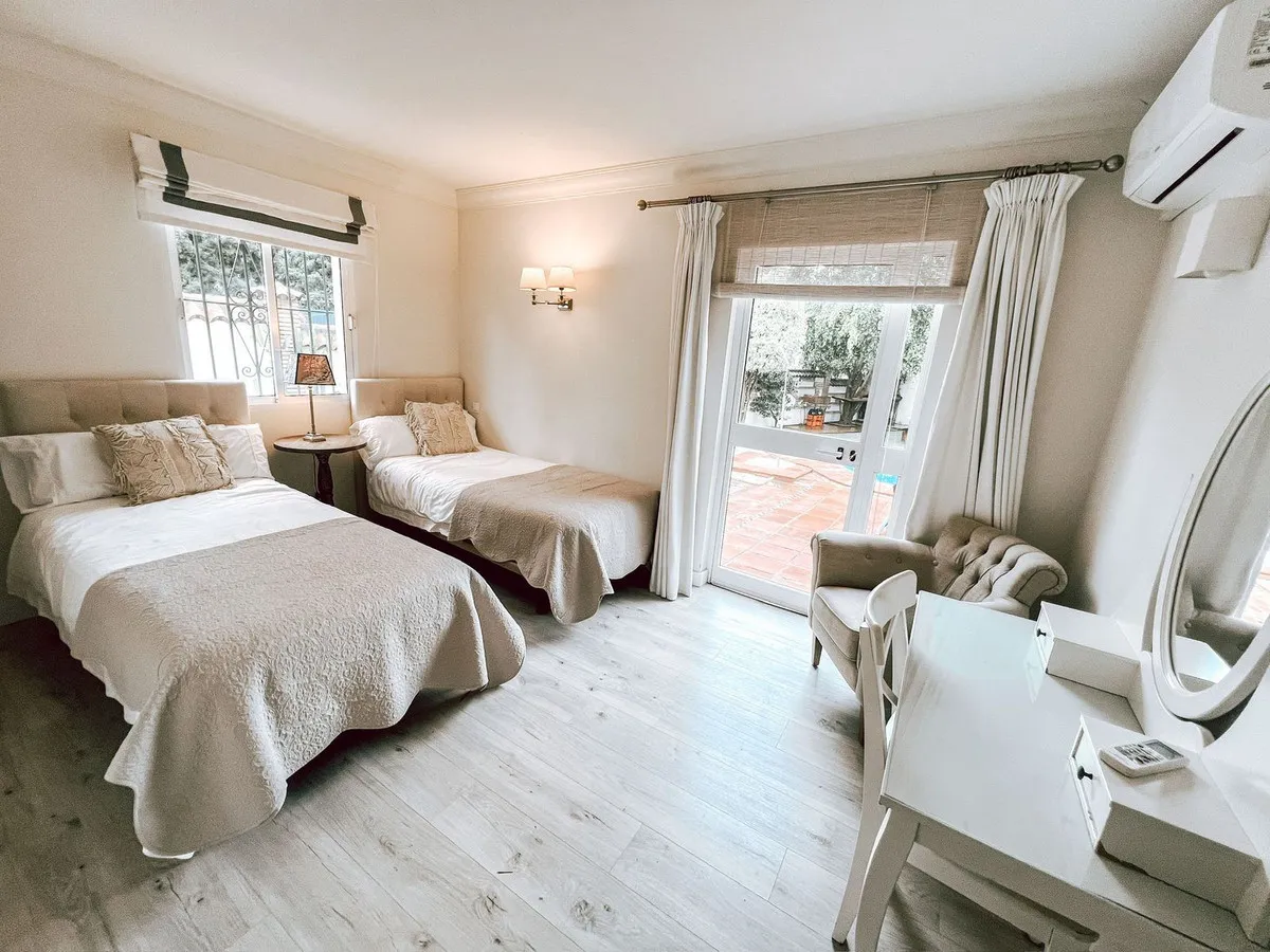 3223e6a2-f127-4996-a279-62e88f2d0169