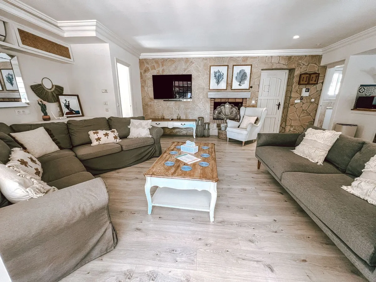 484505f8-f59a-4cec-a3ff-49348cc2af44