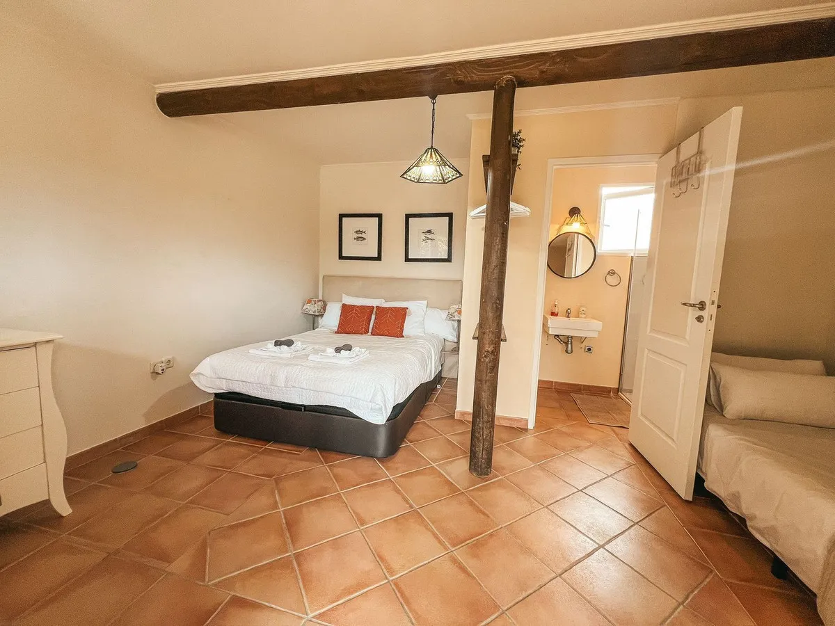 94b47cf3-f715-40dc-aa0b-55a4fbd6ee0d