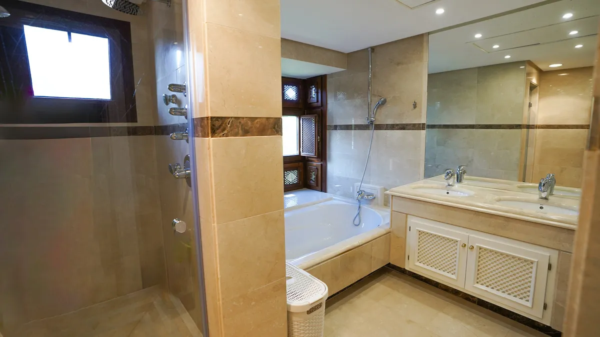 52ae42e1-699b-46bc-8e56-6c4670614230