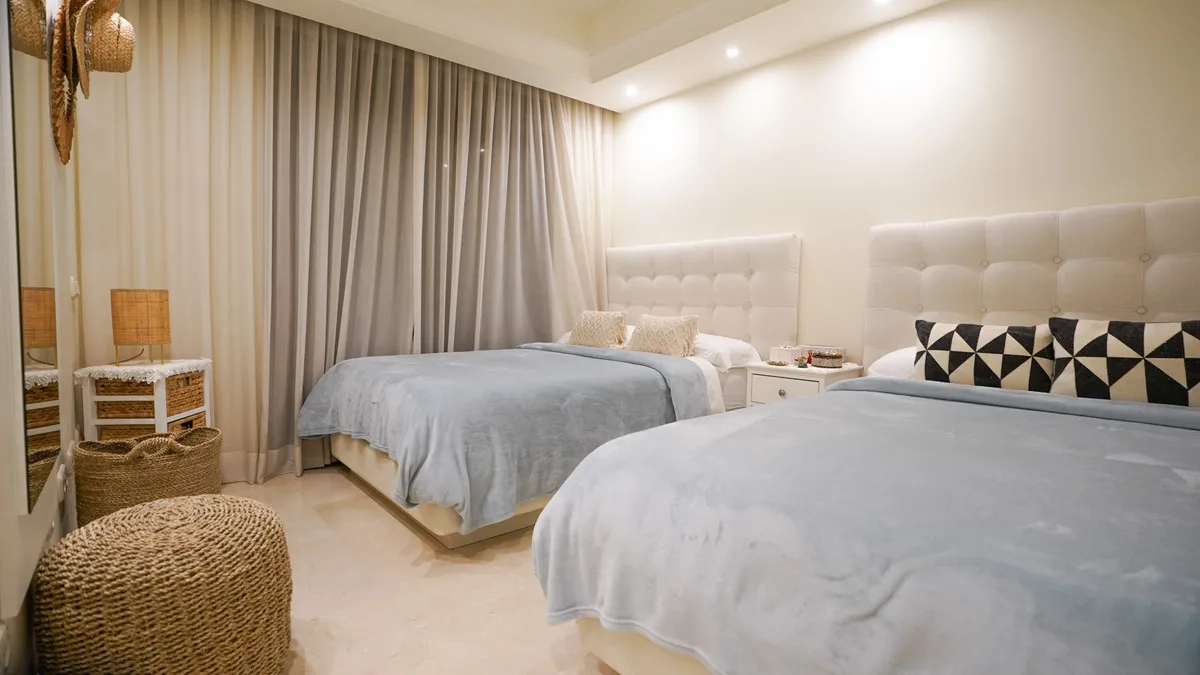 6cf81f48-6465-46e8-9955-2b9a40503df8