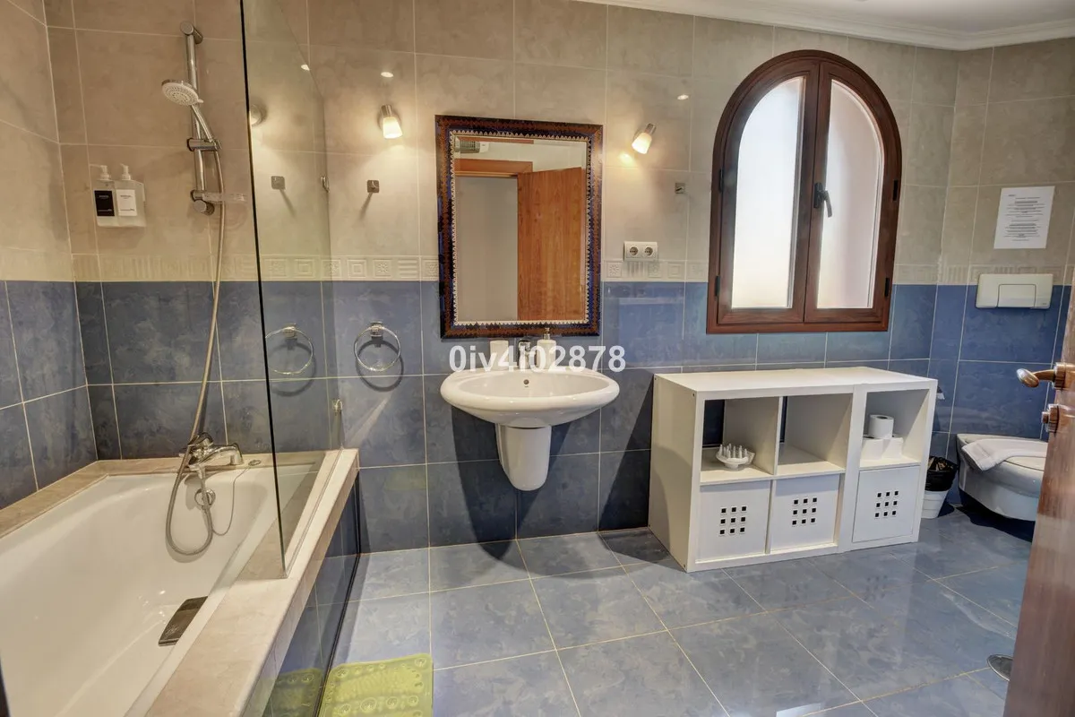 10d4576e-7431-49e3-bb6f-ee61485bc81d