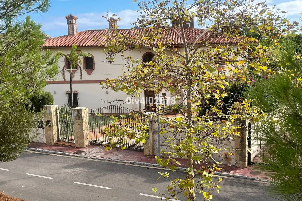 40e28b8b-d50a-4a0c-81e9-c2b5bbc442a8