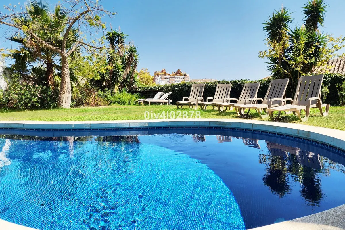 a07da0b9-21c9-4ef8-86f8-0725c9590bb8